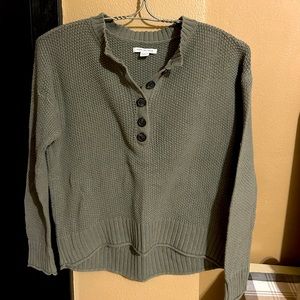 American Eagle.  Size  Xsmall.  Olive green